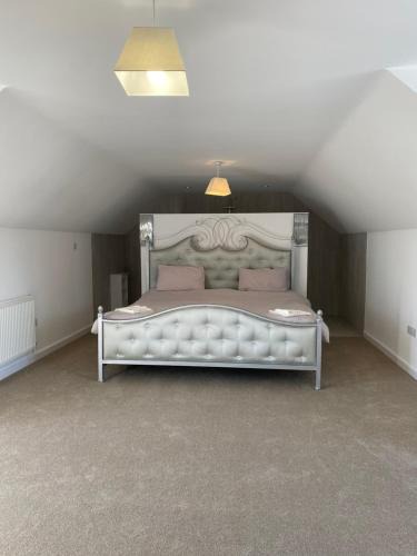 Sutton Bonington Apartment | country retreat