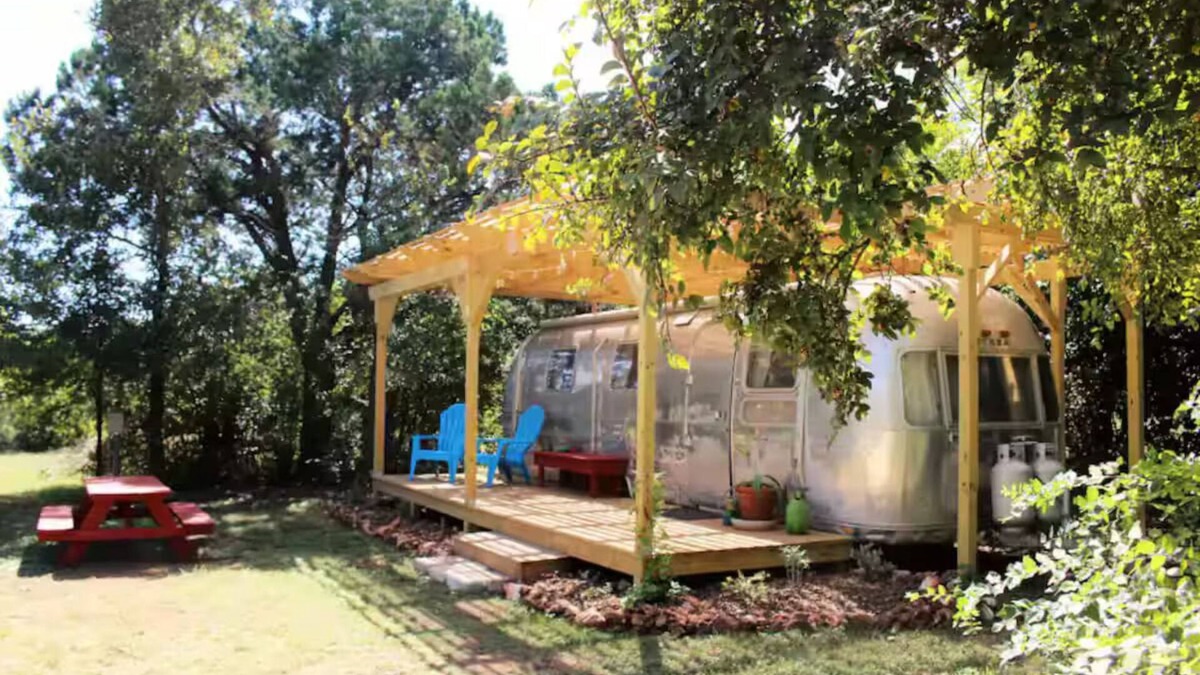 Austin House | Country setting in South ATX!