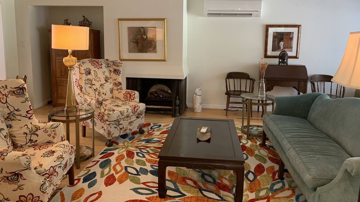 Tallahassee House | Country solitude, spacious pool home, 10 minutes to town.