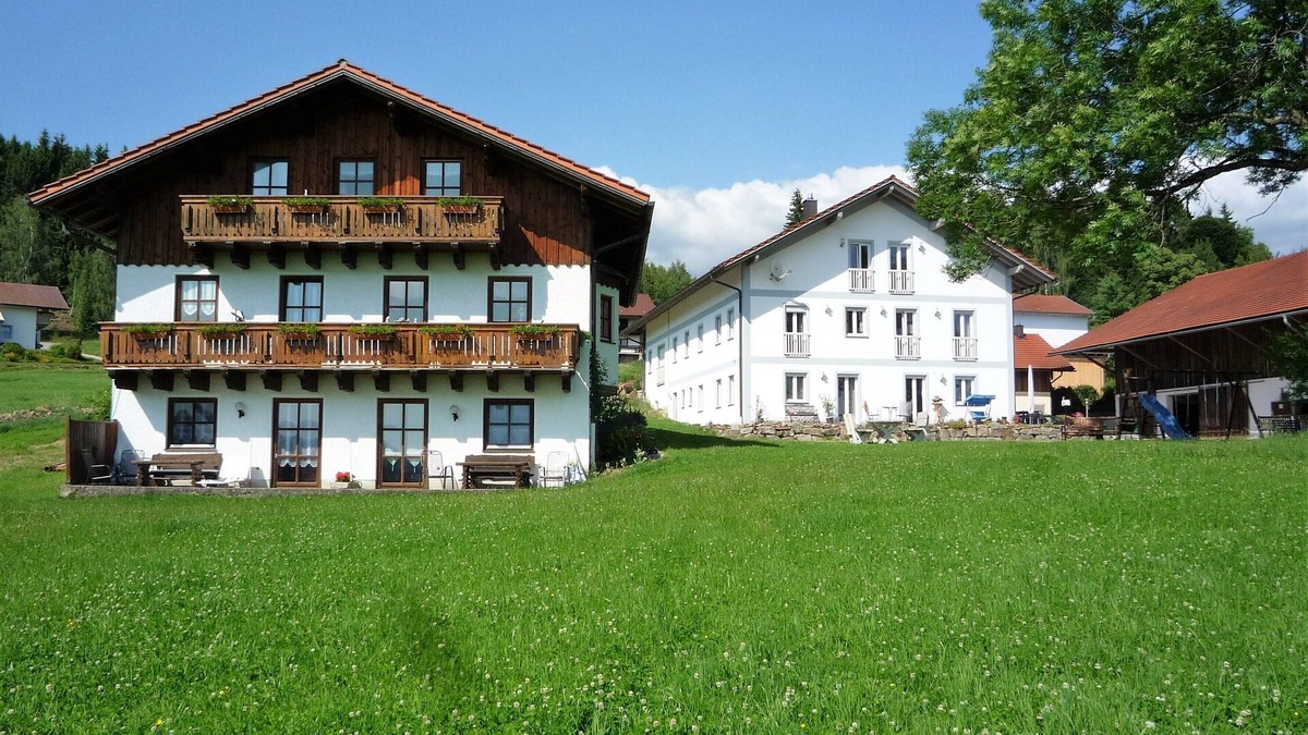 Bobrach Apartment | Country vacation in the Bavarian Forest in Böbrach near Bodenmais in the Arberland.