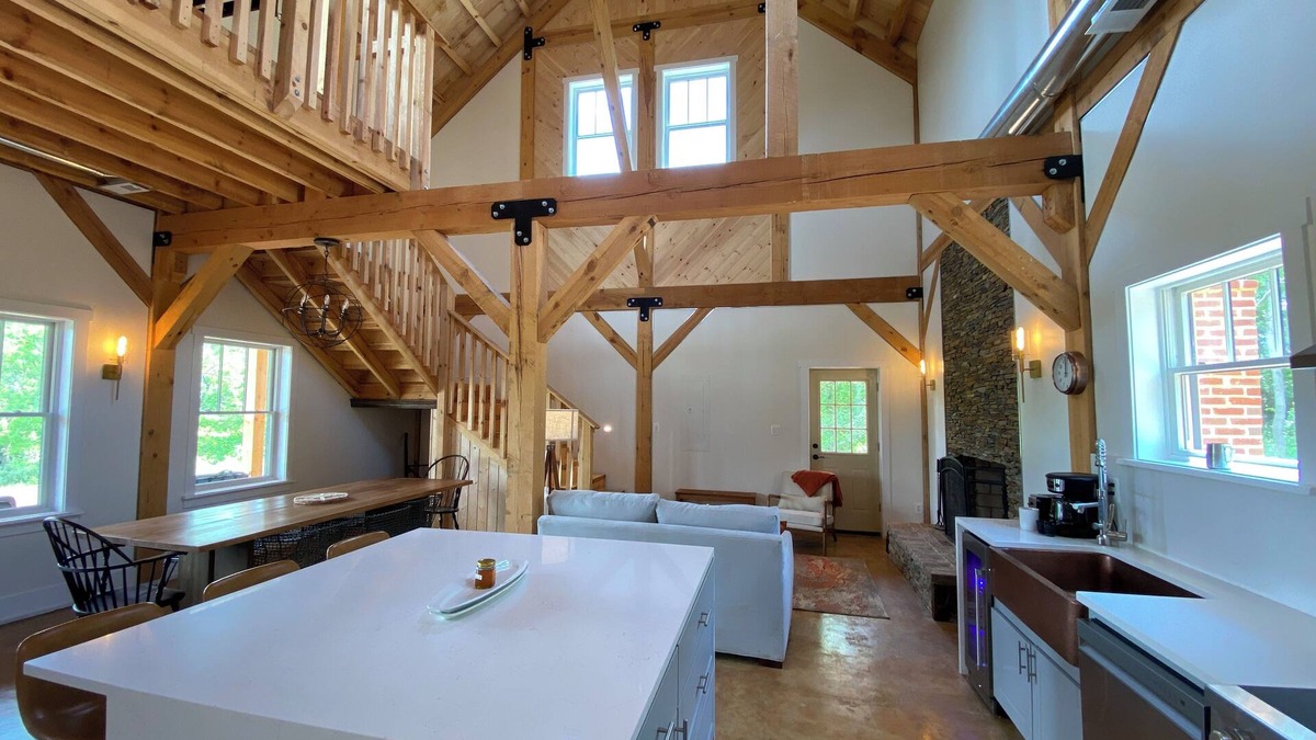 Haywood House | Country Vacation Retreat - Shenandoah, Little Wash,1.5 hours to DC
