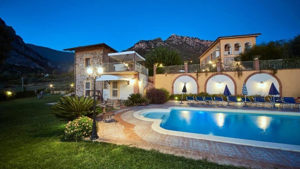 Giungano House | Countryhousefelicia vacation homes in cilento a few km from the sea and Paestum