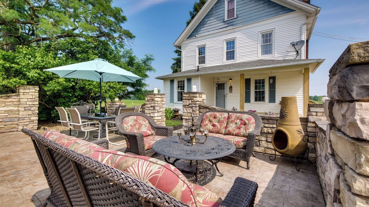 Wooster House | Countryside Home in Wooster w/Patio & Fire Pit