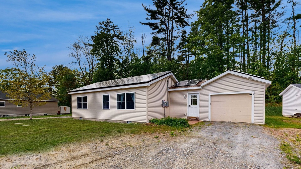 West Townshend House | Countryside, mountain-view house near eagle's nest with patios - dog-friendly
