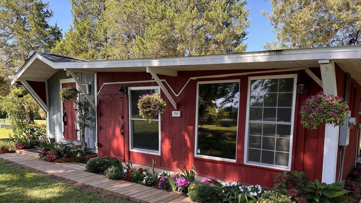 Kipling House | Countryside Retreat with Unique History