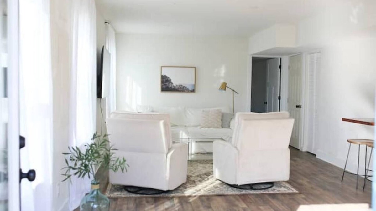 Lovettsville Apartment | Countryside Two Bedroom Apartment