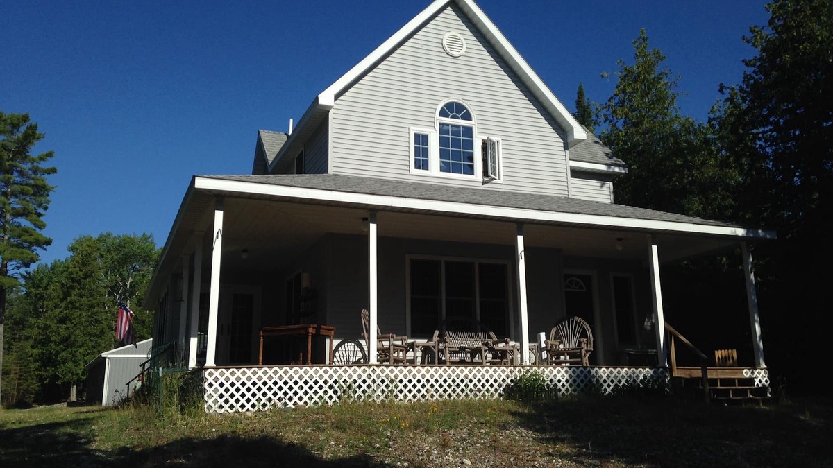 Bois Blanc Island House | Couple weekends for a special price! MissBen - BBI Real Estate rental member