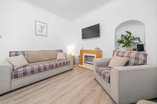 Troon Apartment | Couples or Golfers Near to Beach