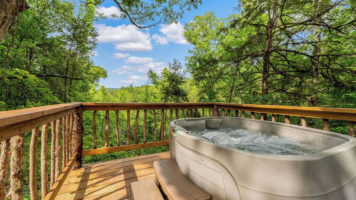 Jasper Cabin | Couples Retreat, Elevated Hot tub w/View