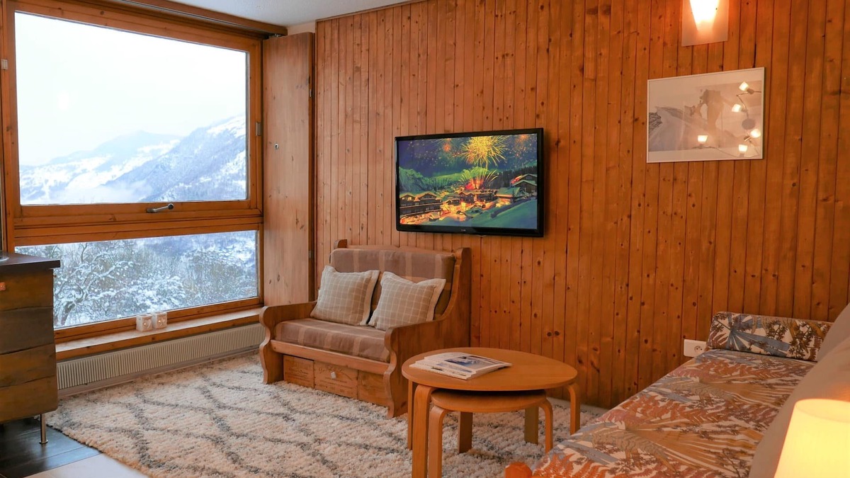 Le Praz Apartment | Courchevel Le Praz - Ski on foot - View and light