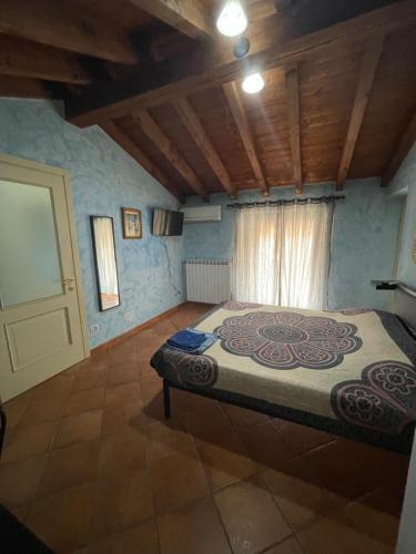 Galliate House | Court Inn