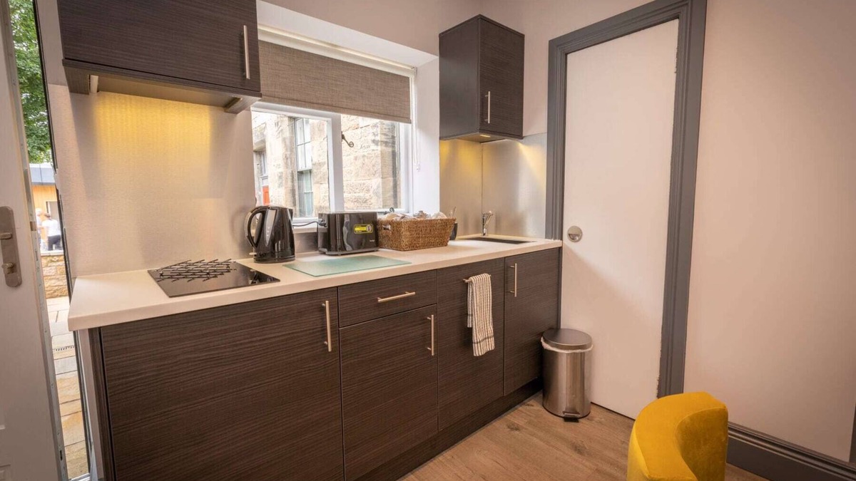 Linlithgow Apartment | Court Residence