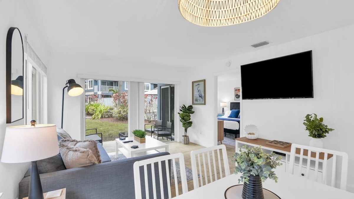 Boca Raton Apartment | Courtside Villas - Three Bedroom Apt 10270-A