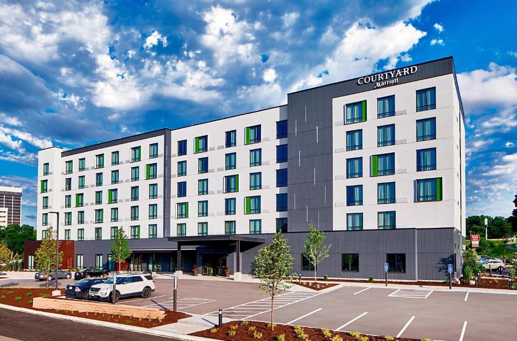 Woodbury Hotel | Courtyard by Marriott Minneapolis West