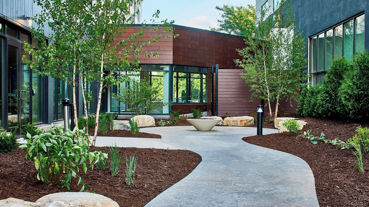 St. Louis Park Hotel | Courtyard by Marriott Minneapolis West