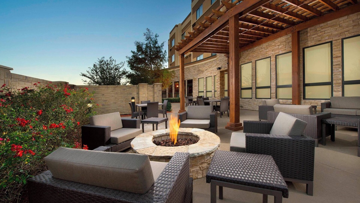 Wichita Falls Hotel | Courtyard by Marriott Wichita Falls