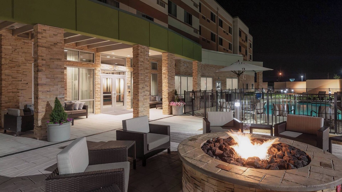 Ardmore Hotel | Courtyard by Marriott Ardmore