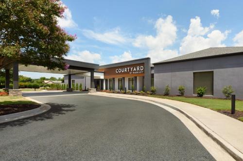 Gwinnett Place Hotel | Courtyard by Marriott Atlanta Duluth/Gwinnett Place