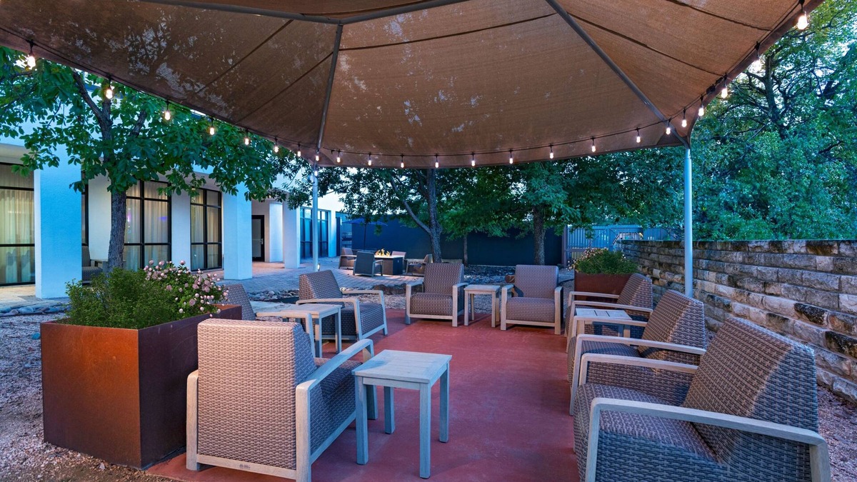 Austin Hotel | Courtyard by Marriott Austin Airport