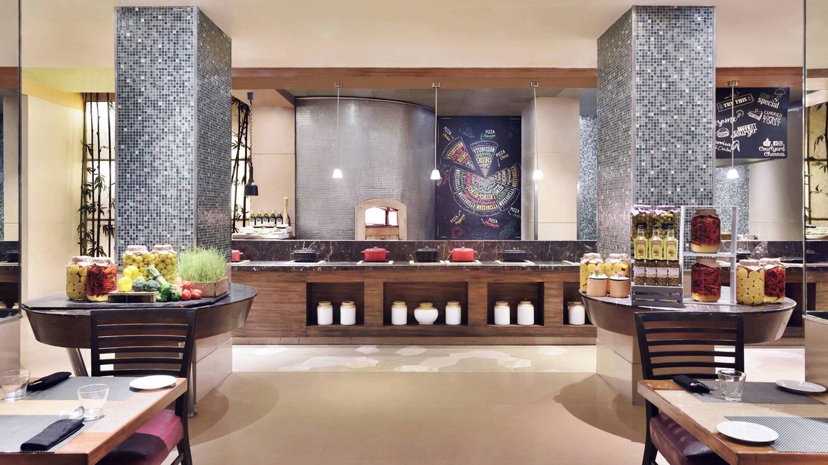 Teynampet Hotel | Courtyard by Marriott Chennai