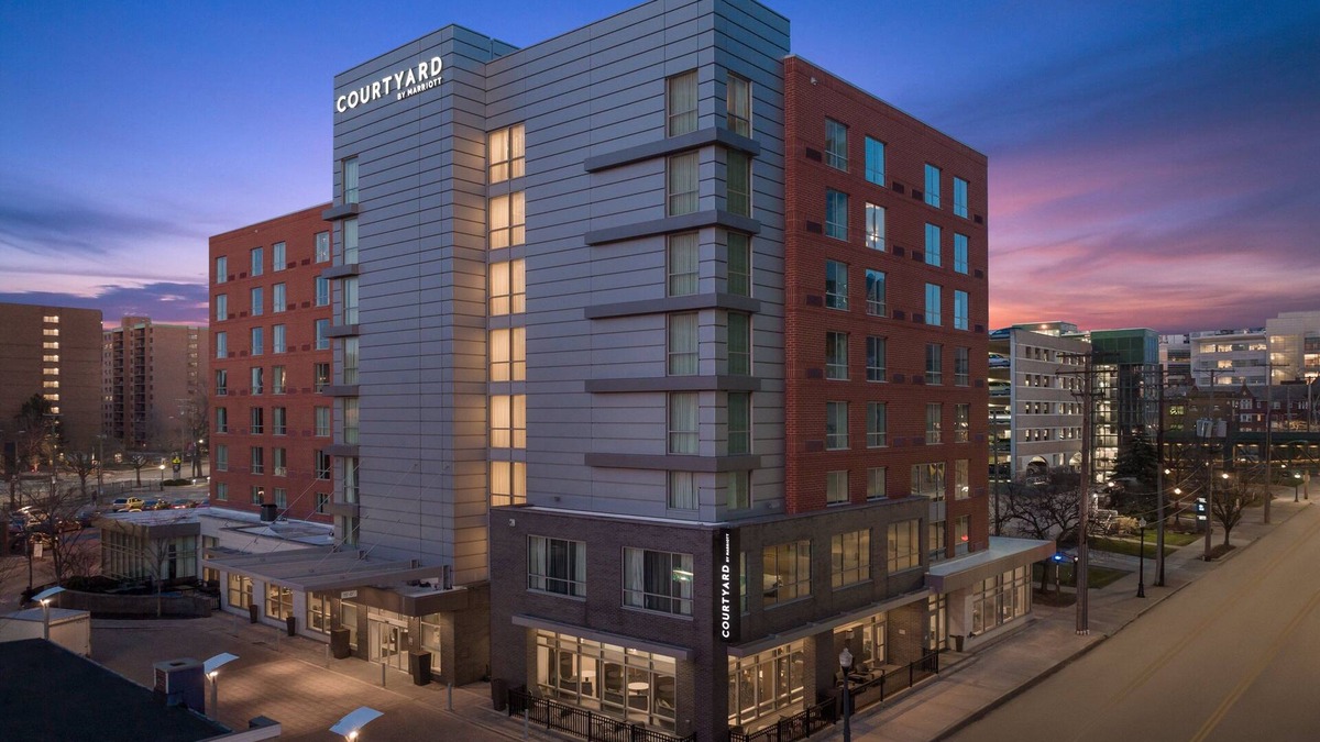 University Circle Hotel | Courtyard by Marriott Cleveland University Circle