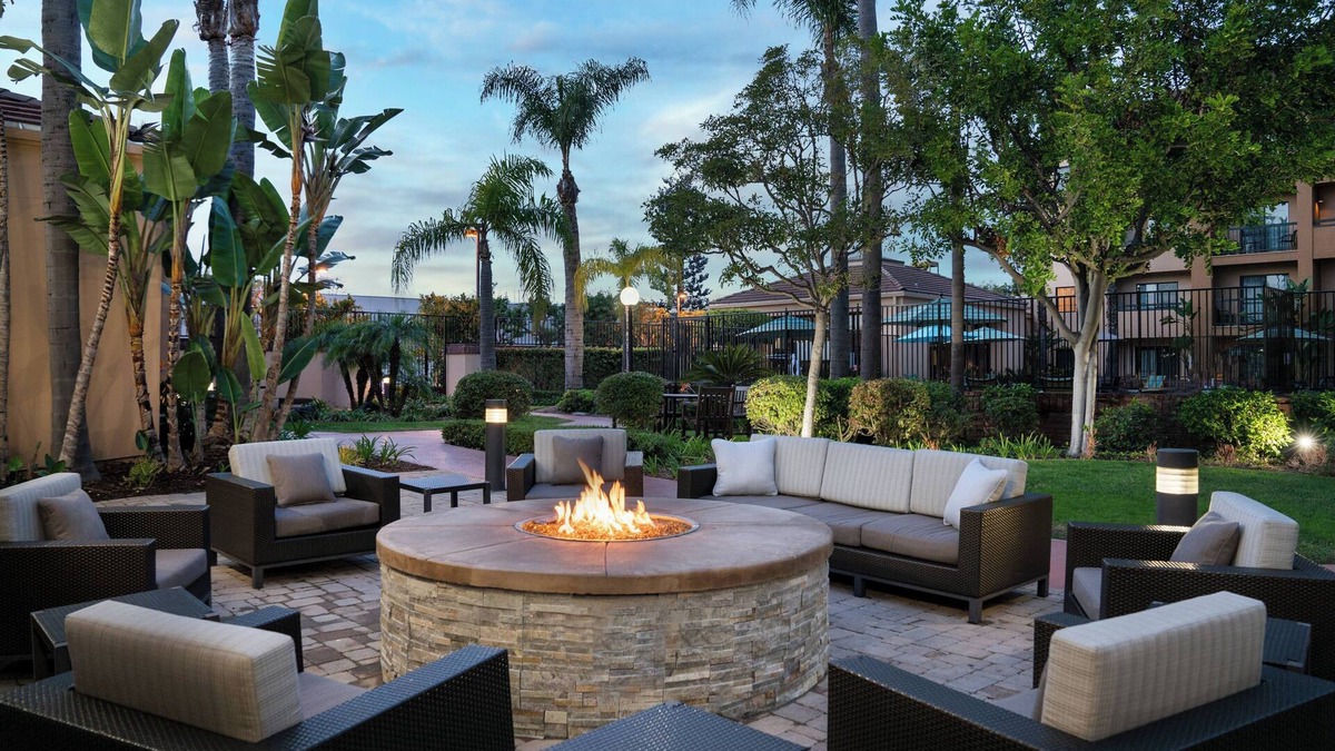 Santa Ana Hotel | Courtyard by Marriott Costa Mesa South Coast Metro
