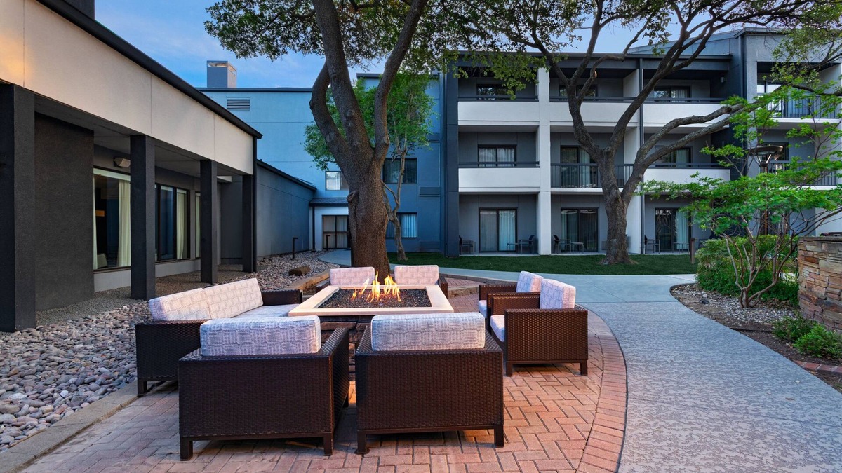 Richardson Hotel | Courtyard by Marriott Dallas Richardson at Spring Valley