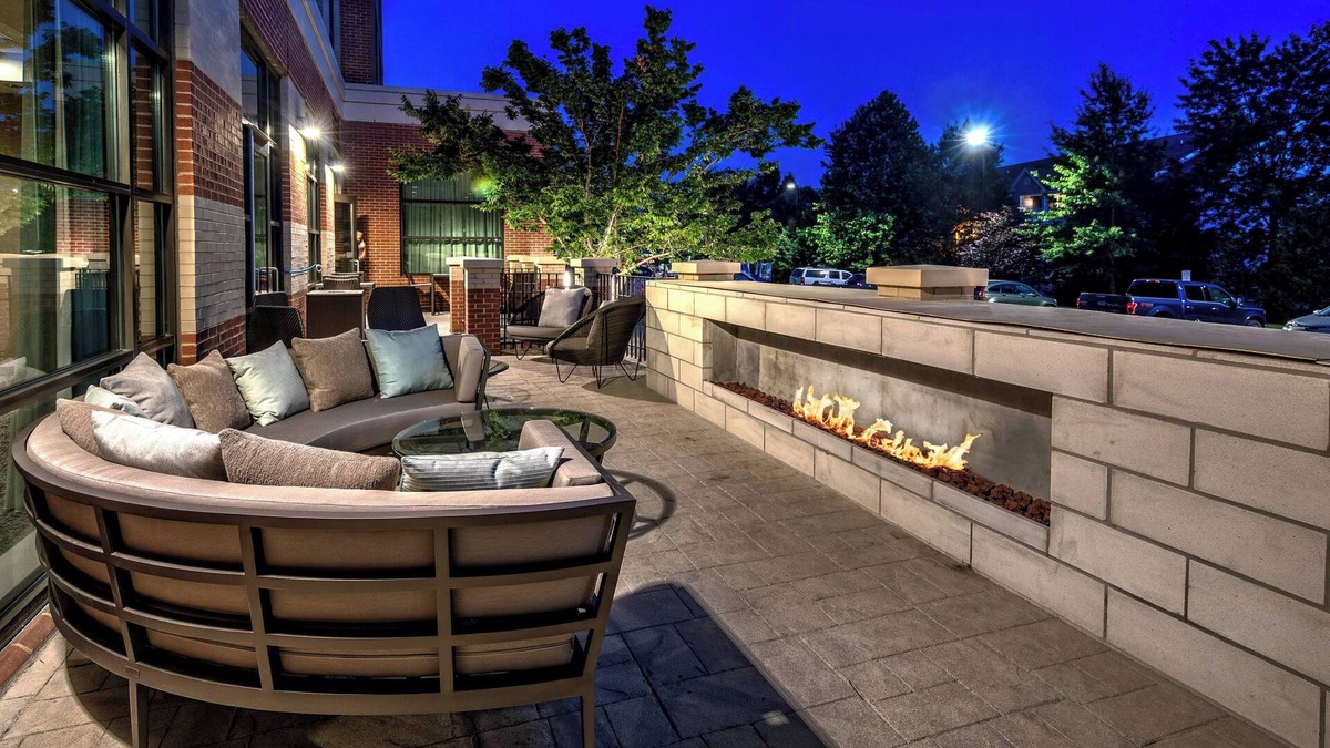 Herndon Hotel | Courtyard by Marriott Dulles Airport Herndon