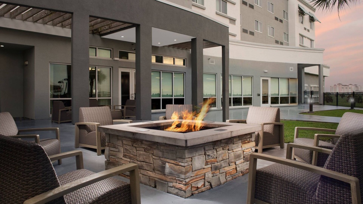 Galveston Hotel | Courtyard by Marriott Galveston Island
