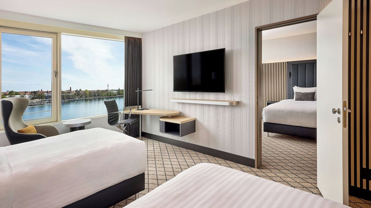 Mitte Hotel | Courtyard by Marriott Hannover Maschsee