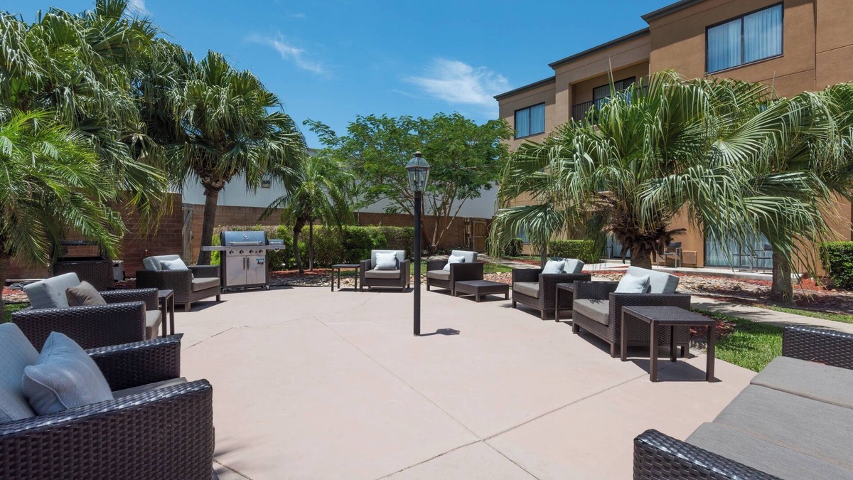 Harlingen Hotel | Courtyard by Marriott Harlingen