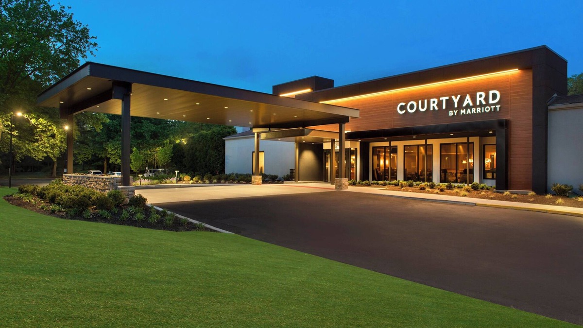 Red Bank - Tinton Falls Hotel | Courtyard by Marriott Lincroft Red Bank