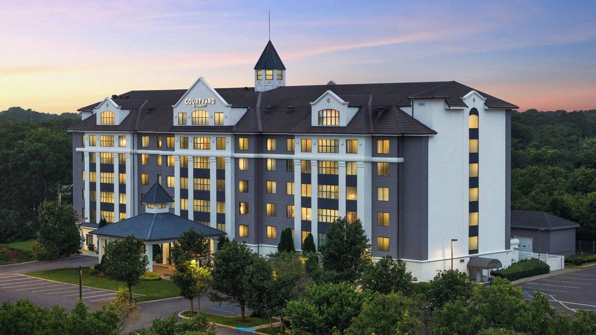 Ronkonkoma Hotel | Courtyard by Marriott Long Island MacArthur Airport
