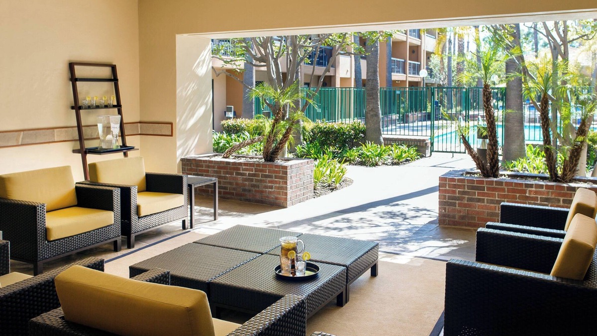 Torrance Hotel | Courtyard by Marriott Los Angeles Torrance Palos Verdes