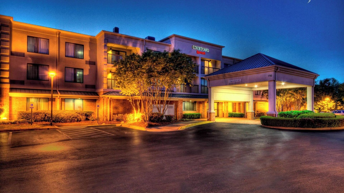 Germantown Hotel | Courtyard by Marriott Memphis Germantown