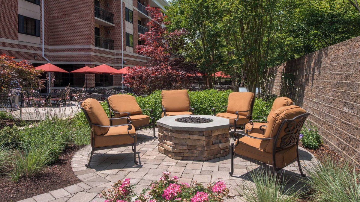 Newark Hotel | Courtyard by Marriott Newark-University of Delaware