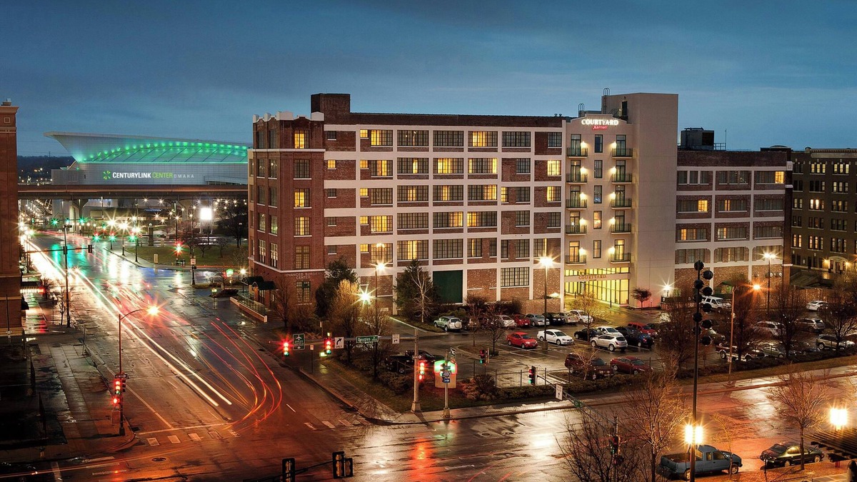 Downtown Omaha Hotel | Courtyard by Marriott Omaha Downtown