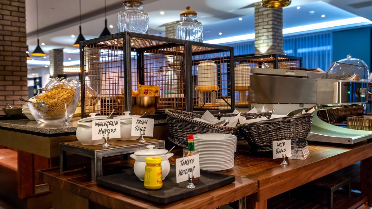 Milton Hotel | Courtyard by Marriott Oxford South