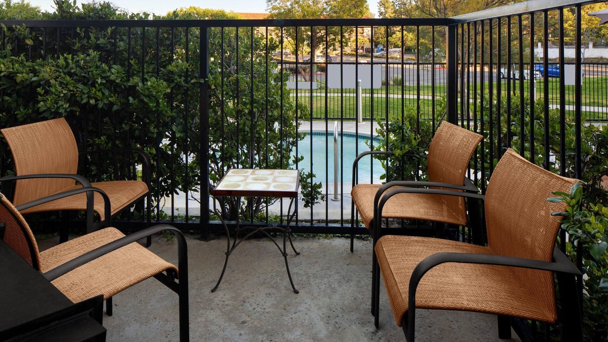 Rancho Bernardo Hotel | Courtyard by Marriott San Diego - Rancho Bernardo