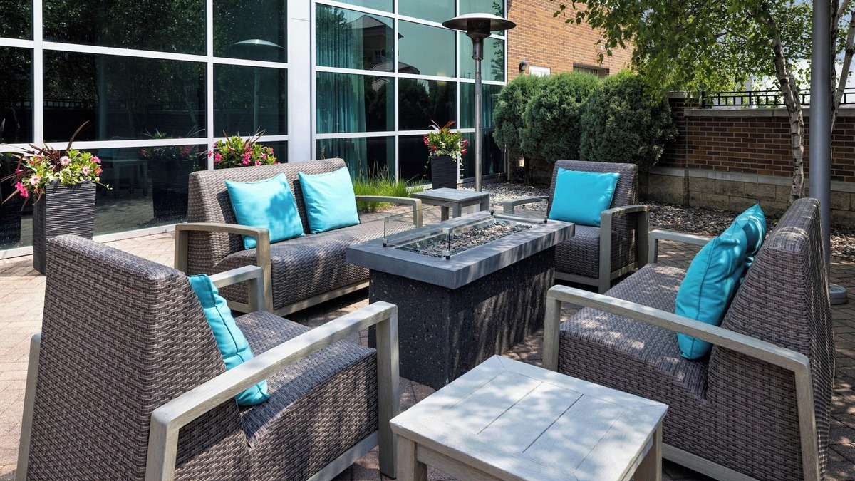 Maple Grove Hotel | Courtyard by Marriott Minneapolis Maple Grove/Arbor Lakes