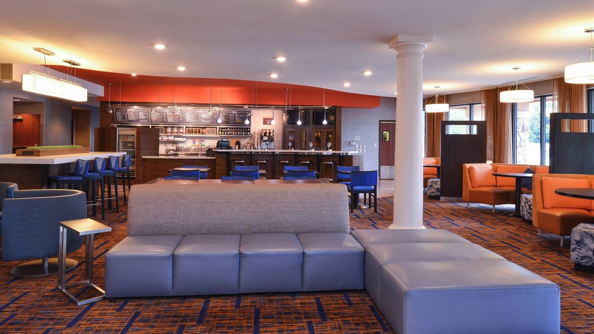 Monroeville Hotel | Courtyard by Marriott Pittsburgh Monroeville