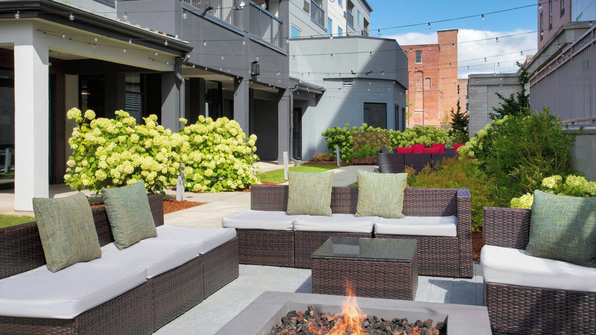 Worcester Hotel | Courtyard by Marriott Worcester