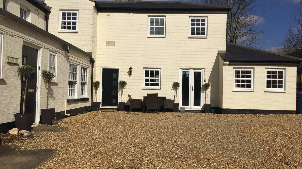 St Neots House | Courtyard Cottage - Great Paxton