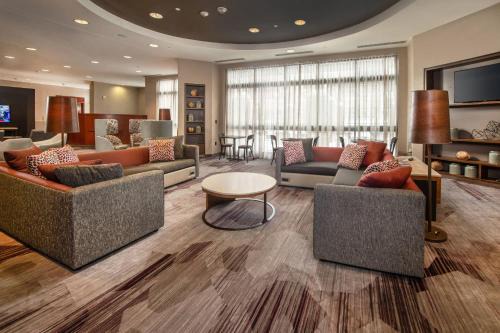 Merrifield Hotel | Courtyard Dunn Loring Fairfax