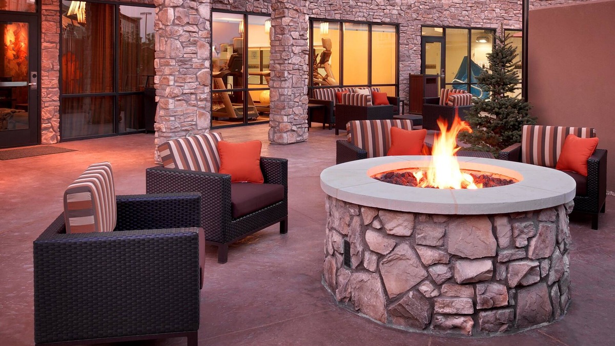 Lehi Hotel | Courtyard Lehi at Thanksgiving Point
