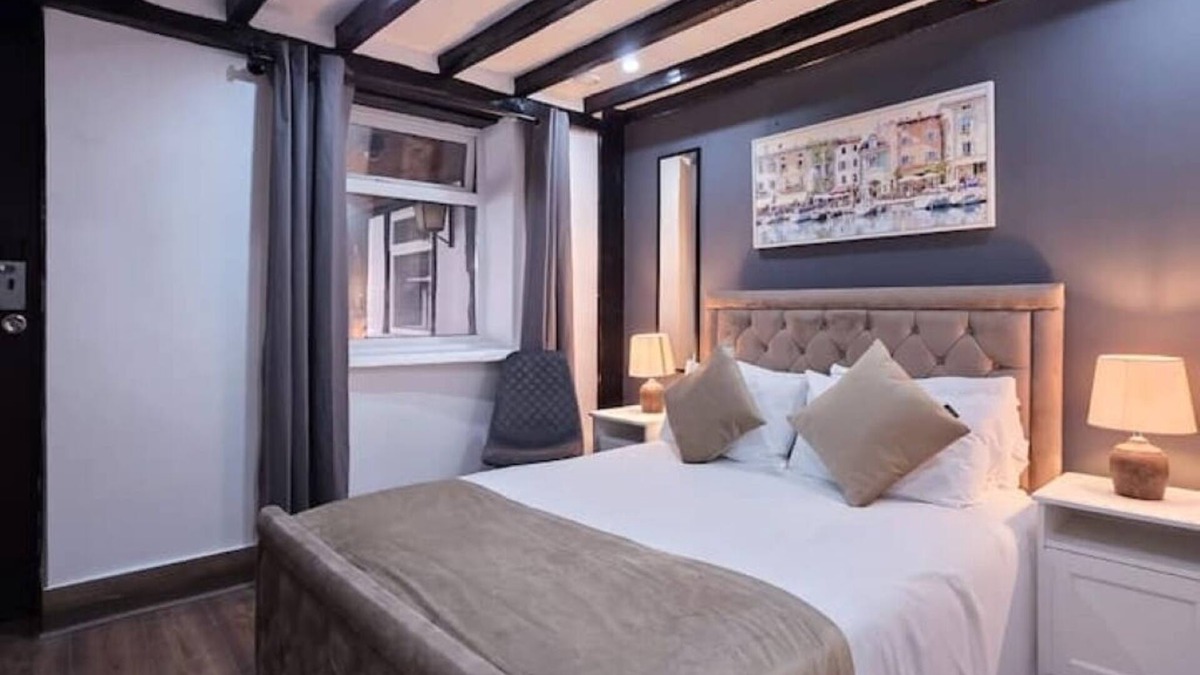 Stotfold Bed & Breakfast | Courtyard Lodge- Double Room 5