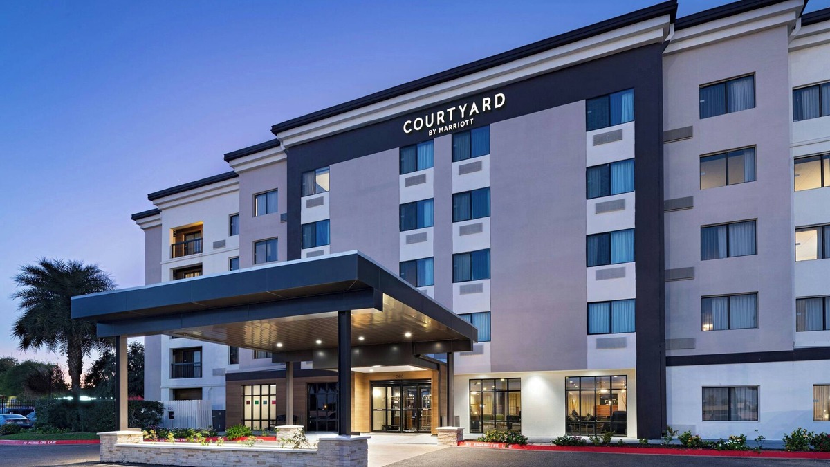 Western Division Hotel | Courtyard Marriott Laredo