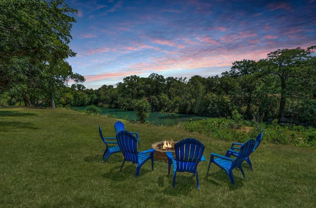 Martindale House | Cousins River Retreat