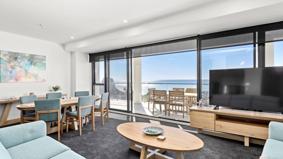 Forster Apartment | Cove 802 with Ocean Views