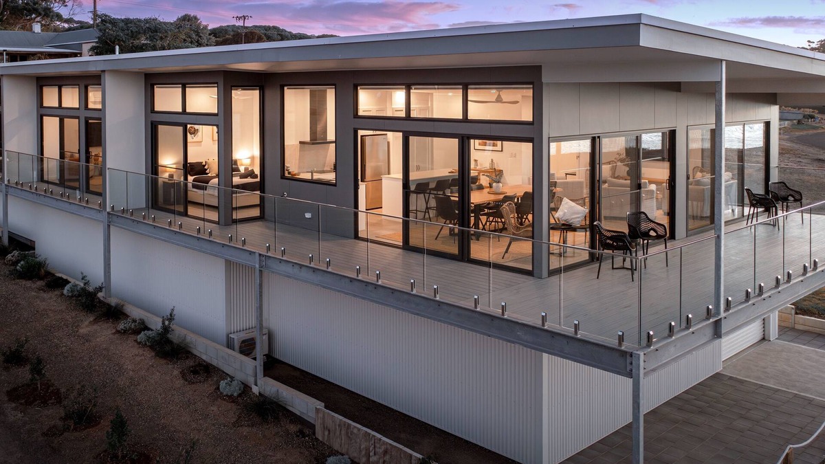 Penneshaw Apartment | Cove Landing Marina Apartments 02 & 03 Sleeps up to Eight (8) guests